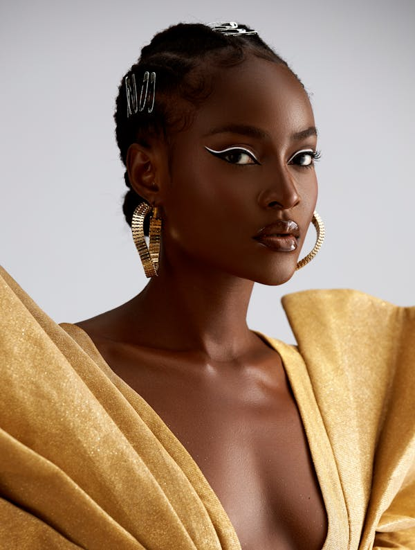 The Art of Elegance: How Luxury Dresses Elevate Your Style