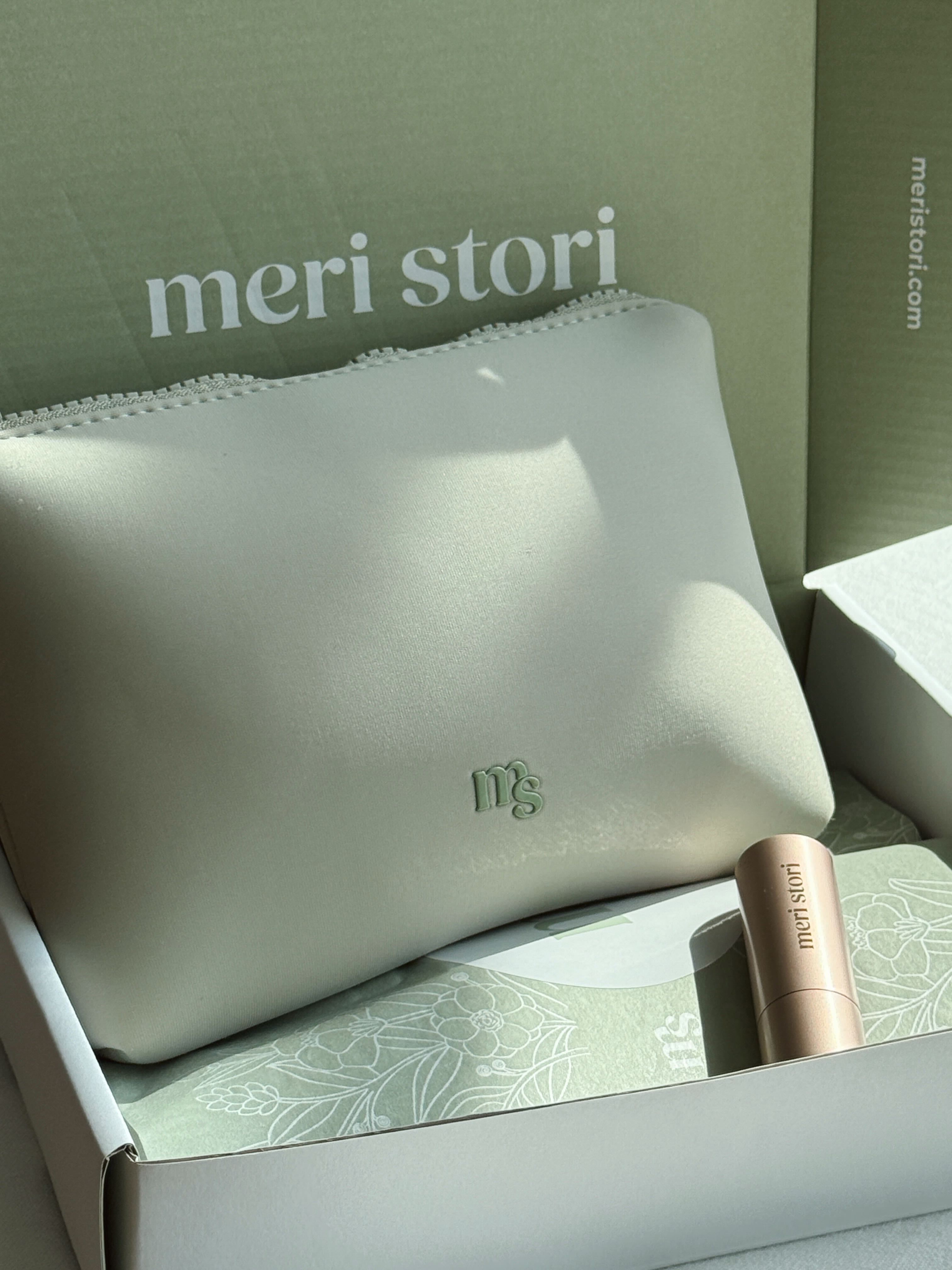 Cosmetic Pouch